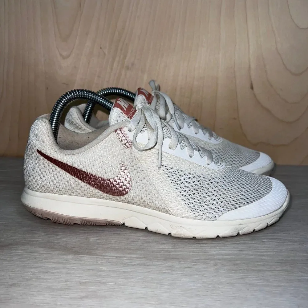 Nike‎ Flex Experience RN 6 White/Rose Gold 881805-102 Women's 9